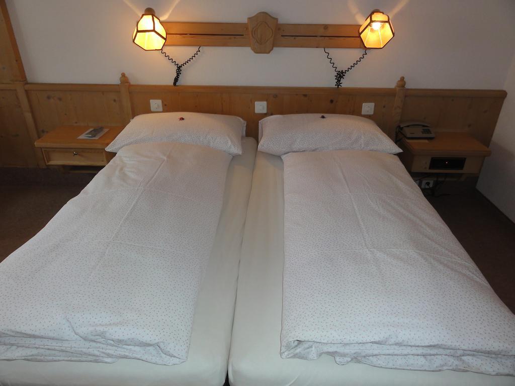 Hotel Alte Post กรินเดลวัลด์ ภายนอก รูปภาพ