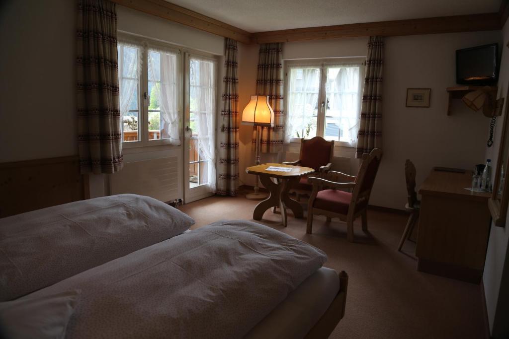 Hotel Alte Post กรินเดลวัลด์ ห้อง รูปภาพ
